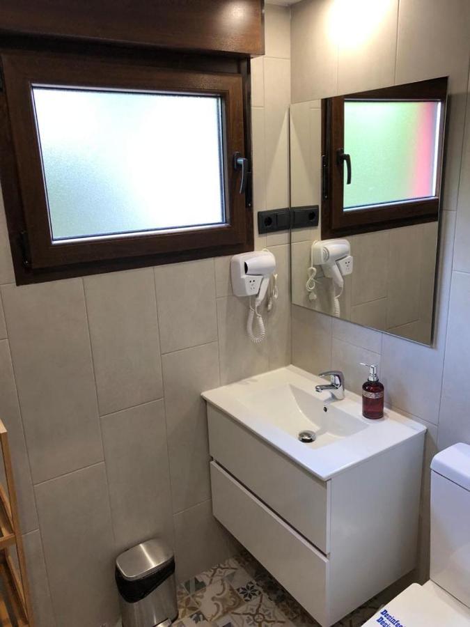 Apartamentos Deluxe Con Jacuzzi O Chimenea Love For Two Collado Mediano Εξωτερικό φωτογραφία