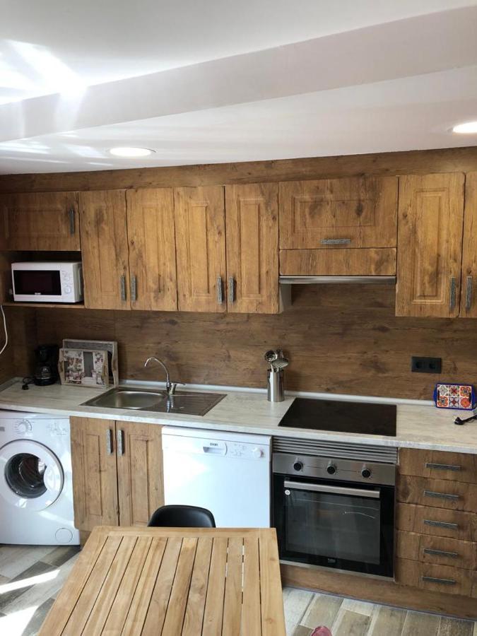 Apartamentos Deluxe Con Jacuzzi O Chimenea Love For Two Collado Mediano Εξωτερικό φωτογραφία